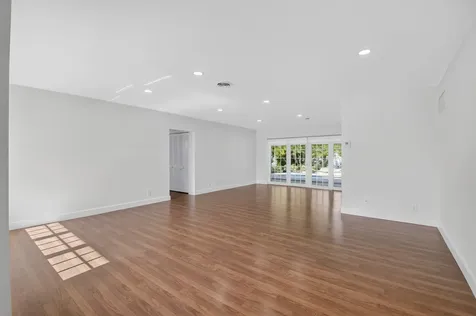 1345 Sw 9th Avenue Boca Raton FL 33486