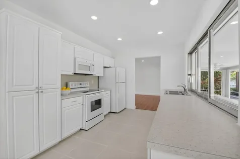 1345 Sw 9th Avenue Boca Raton FL 33486