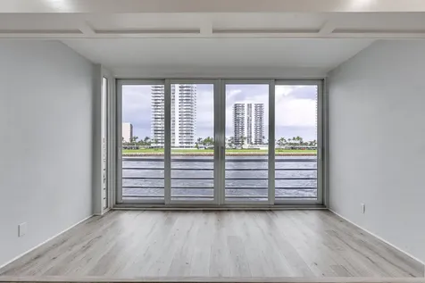 28 Yacht Club Drive North Palm Beach FL 33408
