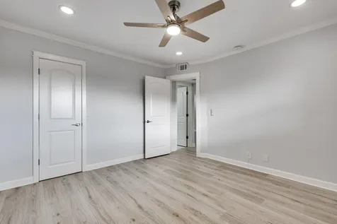 28 Yacht Club Drive North Palm Beach FL 33408