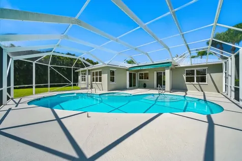 2781 Se Bluem Way Port Saint Lucie FL 34952