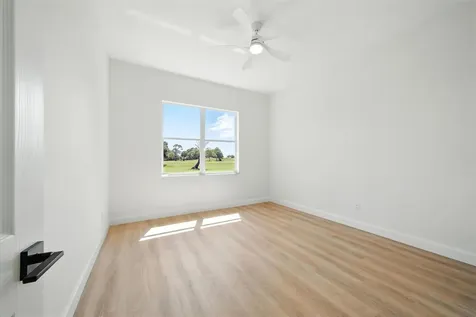 2781 Se Bluem Way Port Saint Lucie FL 34952