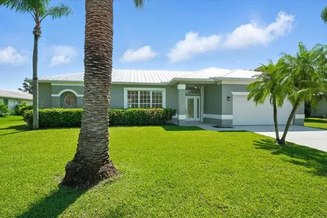2781 Se Bluem Way Port Saint Lucie FL 34952