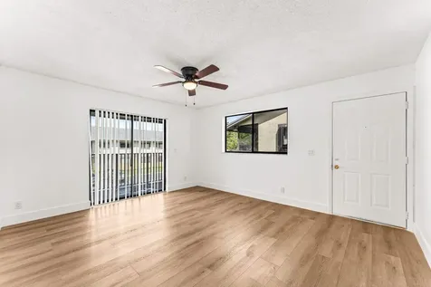 522 Trace Circle Deerfield Beach FL 33441