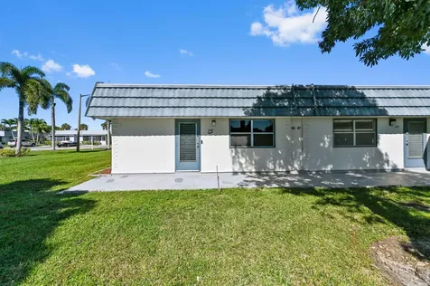 48 Waterford B Delray Beach FL 33446