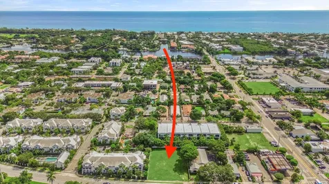 905 NE 6th Avenue Delray Beach FL 33483