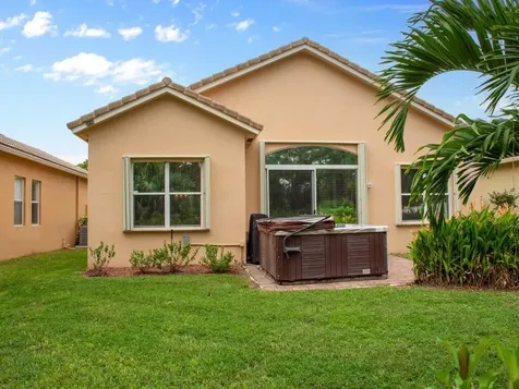 6159 Arlington Way Fort Pierce FL 34951