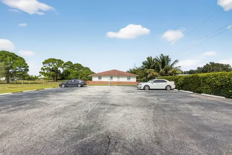 8585 Church Street Hobe Sound FL 33455