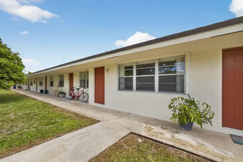 8585 Church Street Hobe Sound FL 33455