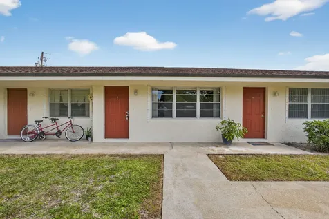 8585 Church Street Hobe Sound FL 33455