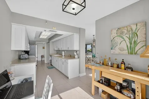 1300 S Highway A1a Jupiter FL 33477