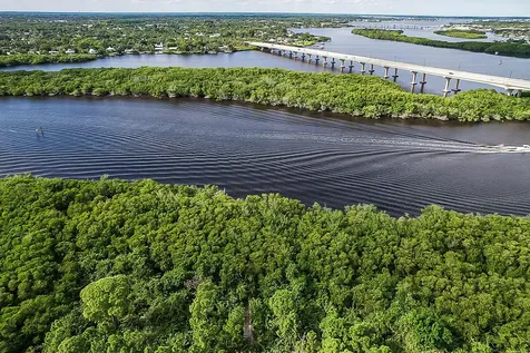 233 Sw Otter Run Place Stuart FL 34997