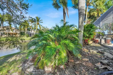7541 Downwinds Lane Lake Worth FL 33467