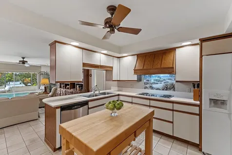 107 Lighthouse Drive Jupiter Inlet Colony FL 33469
