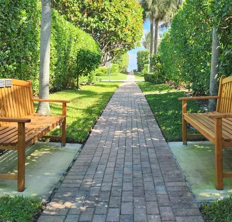 107 Lighthouse Drive Jupiter Inlet Colony FL 33469