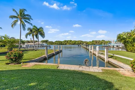 107 Lighthouse Drive Jupiter Inlet Colony FL 33469