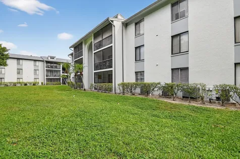 1009 Green Pine Boulevard West Palm Beach FL 33409