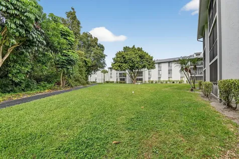 1009 Green Pine Boulevard West Palm Beach FL 33409