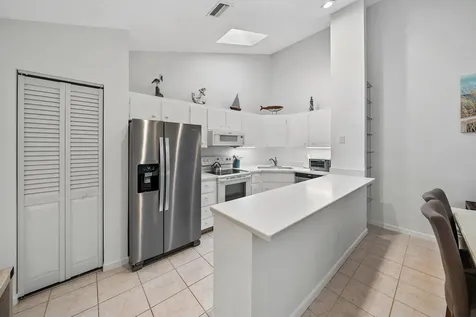 1801 S Us Highway 1 Jupiter FL 33477