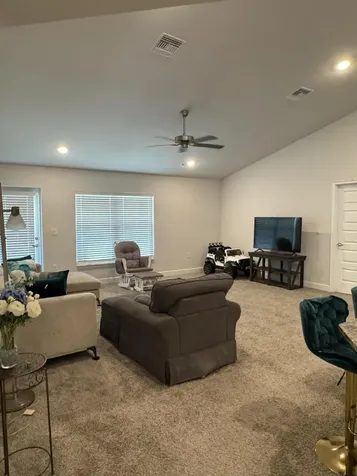 1317 Se Sandia Drive Port Saint Lucie FL 34983