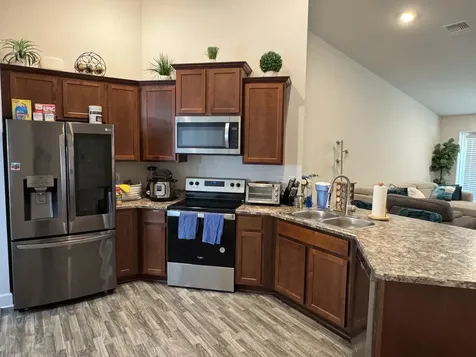 1317 Se Sandia Drive Port Saint Lucie FL 34983