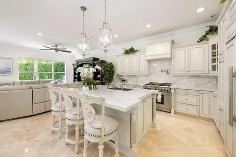 712 Ne 71st Street Boca Raton FL 33487