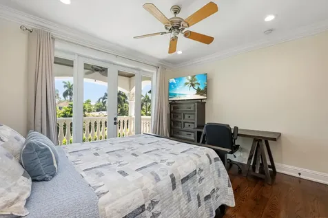 712 Ne 71st Street Boca Raton FL 33487