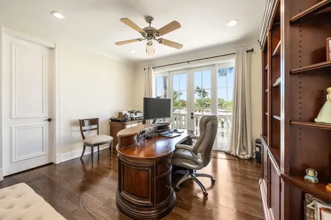 712 Ne 71st Street Boca Raton FL 33487