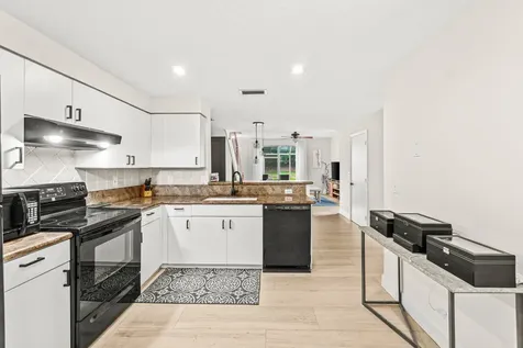 1588 Veracruz Lane Weston FL 33327