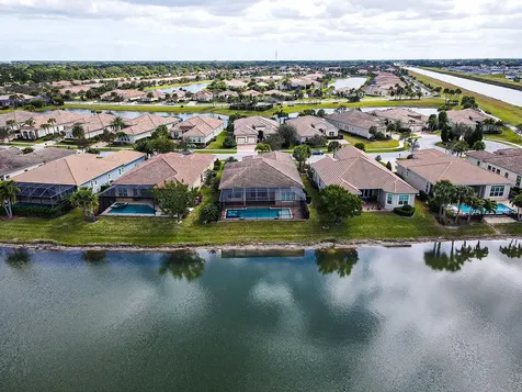17007 Sw Sapri Way Port Saint Lucie FL 34986