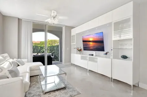 3606 S Ocean Boulevard Highland Beach FL 33487