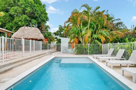901 39th Court West Palm Beach FL 33407