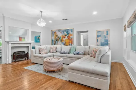 901 39th Court West Palm Beach FL 33407