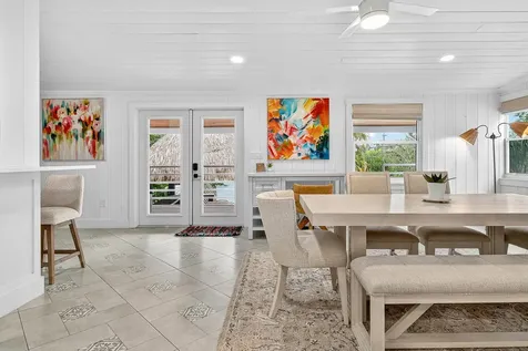 901 39th Court West Palm Beach FL 33407