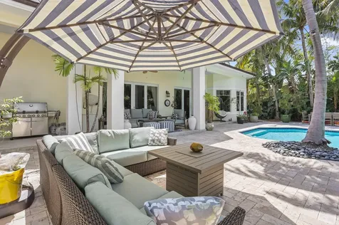 2409 Ne 12th Street Fort Lauderdale FL 33304