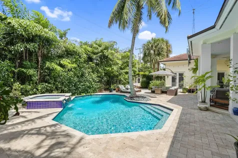 2409 Ne 12th Street Fort Lauderdale FL 33304