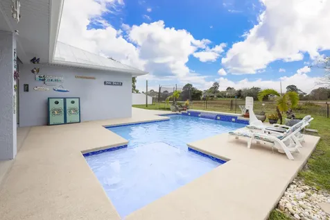5199 Nw Rugby Drive Port Saint Lucie FL 34983