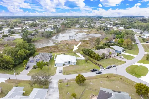 5199 Nw Rugby Drive Port Saint Lucie FL 34983