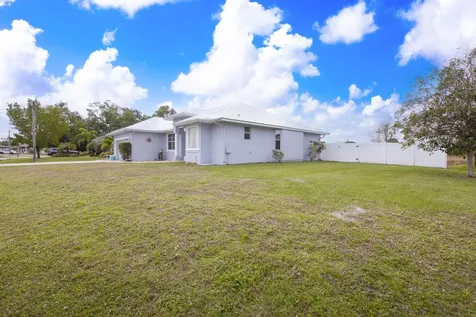 5199 Nw Rugby Drive Port Saint Lucie FL 34983