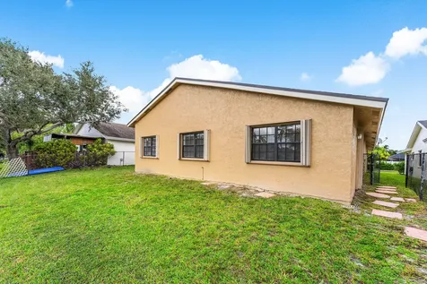 1531 SW 102nd Terrace Davie FL 33324