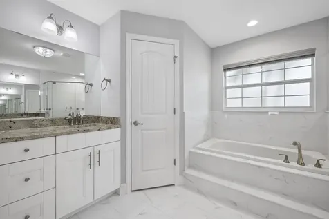 5957 Nw Brenda Circle Port Saint Lucie FL 34986