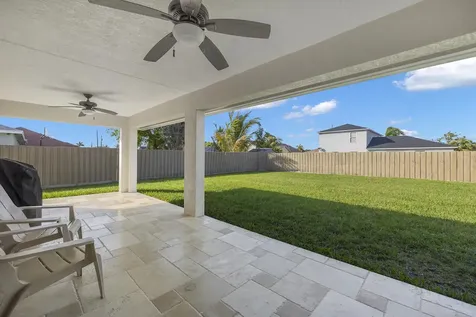 5957 Nw Brenda Circle Port Saint Lucie FL 34986
