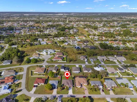 5957 Nw Brenda Circle Port Saint Lucie FL 34986
