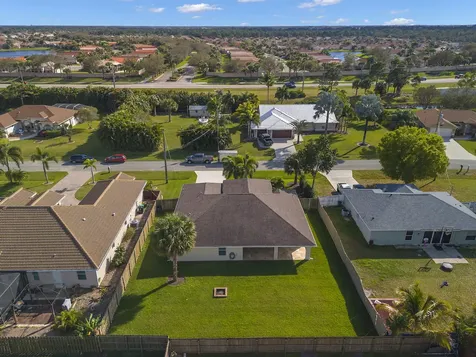 5957 Nw Brenda Circle Port Saint Lucie FL 34986