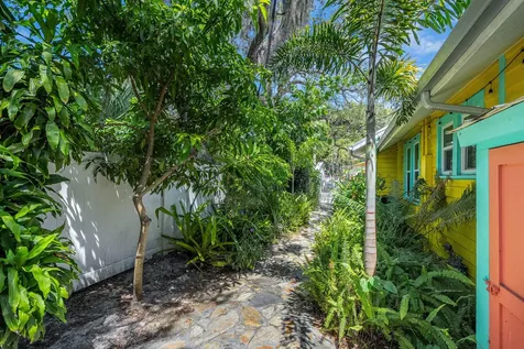 703 Shady Lane Melbourne FL 32935