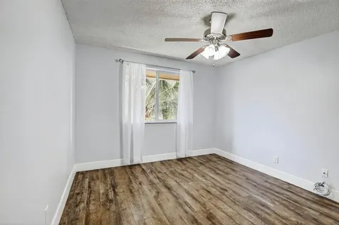 832 Nw 92nd Avenue Plantation FL 33324