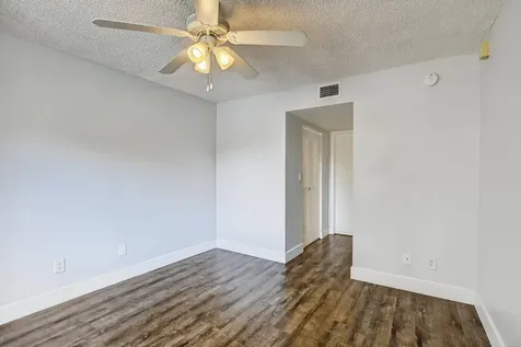 832 Nw 92nd Avenue Plantation FL 33324