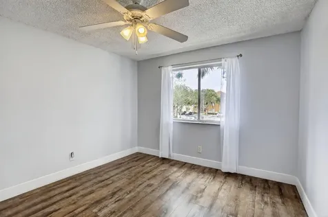 832 Nw 92nd Avenue Plantation FL 33324