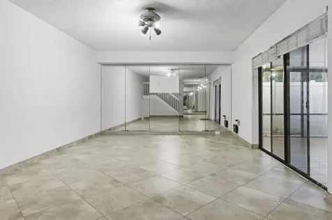 7511 75th Way West Palm Beach FL 33407