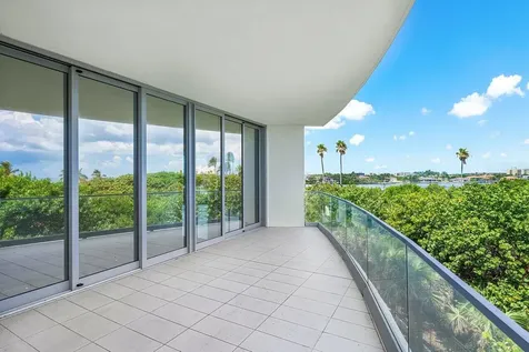 1500 S Beach Road Tequesta FL 33469